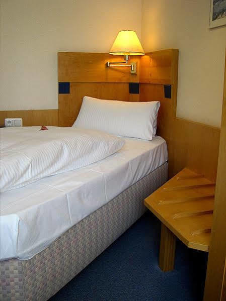 Hotel Leopold München Kültér fotó