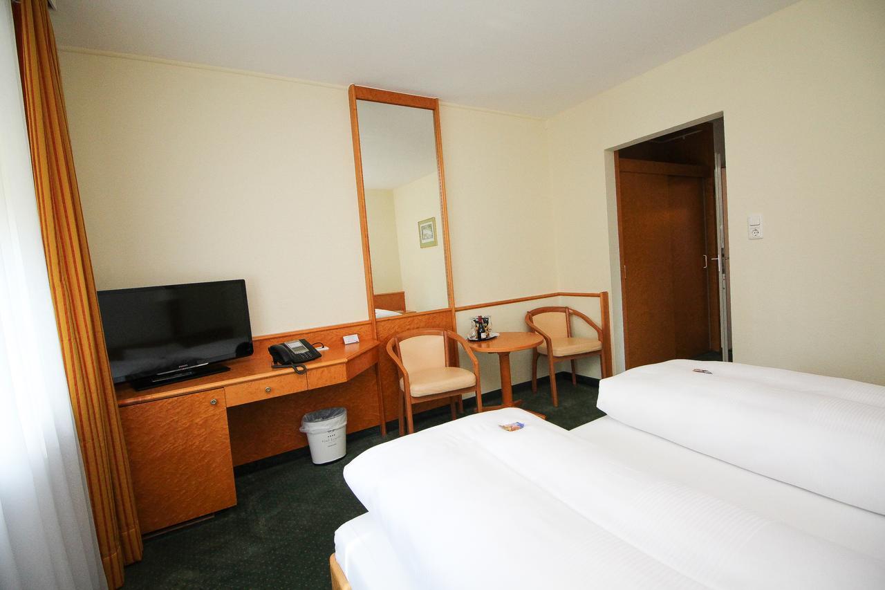 Hotel Leopold München Kültér fotó