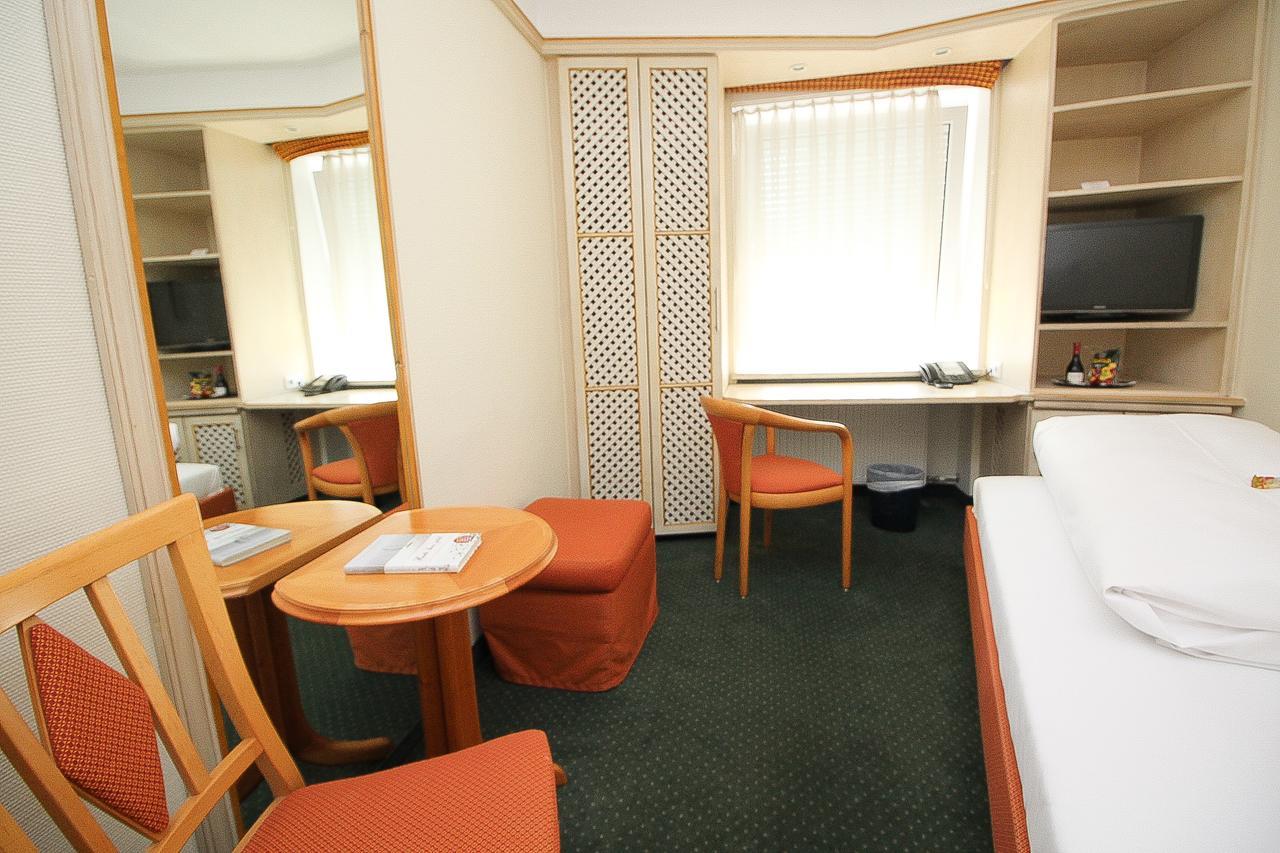 Hotel Leopold München Kültér fotó