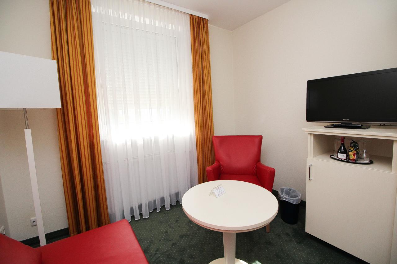 Hotel Leopold München Kültér fotó